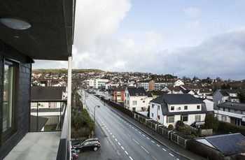 City Housing - Hinna Park Apartments
