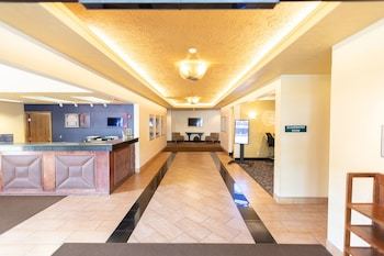 Hotel Red Lion River Inn