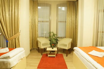 Hotel Mara