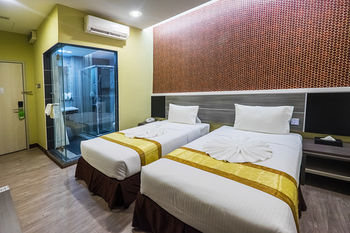 Indra Hotel