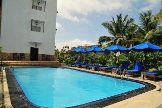 St. Lachlan Hotel & Suites
