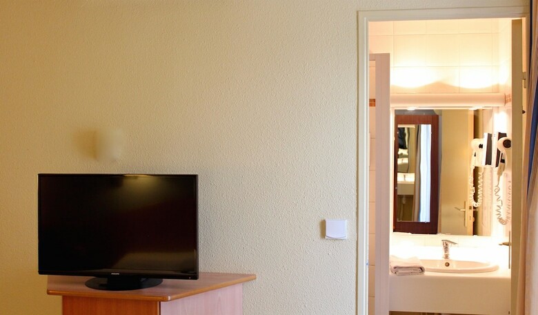 Hotel Kyriad Bourges Sud