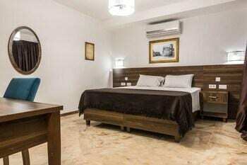Hotel Slimiza Suites