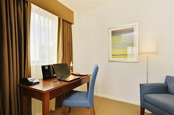 Aparthotel Quest West End