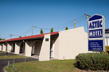 Aztec Motel