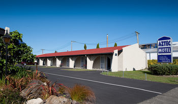 Aztec Motel