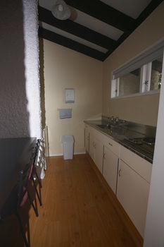 Aztec Motel