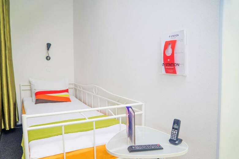 Station Hotel G73