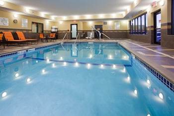Holiday Inn Express Hotel & Suites Fort Dodge