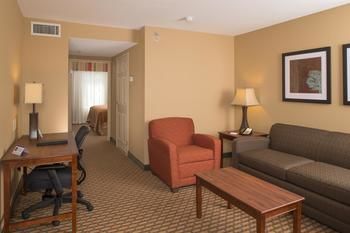 Best Western Plus Lake Lanier/gainesville Hotel & Suites