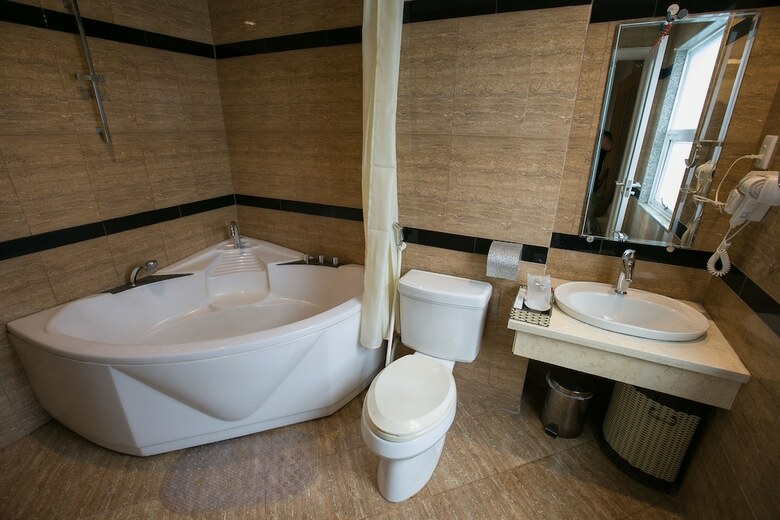 King Star Hotel Thai Van Lung
