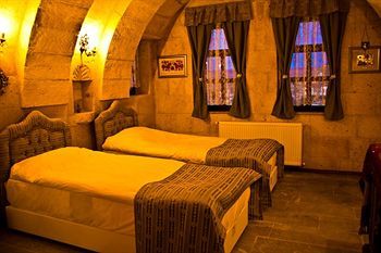 Cave Art Hotel