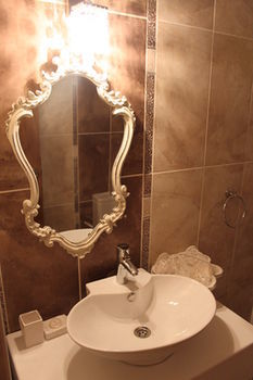 Bed & Breakfast Huri & Nuri Hotel - Adults Only
