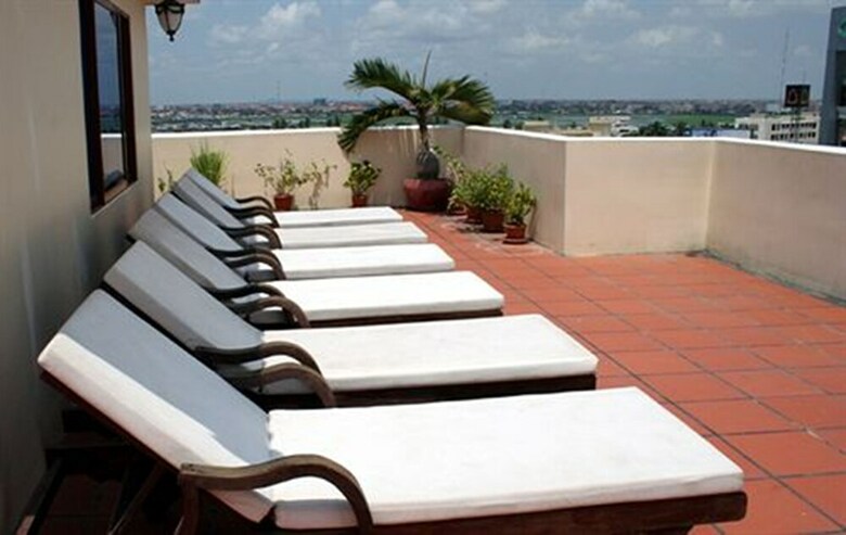 Aparthotel Nokor Lucky Serviced Apartments