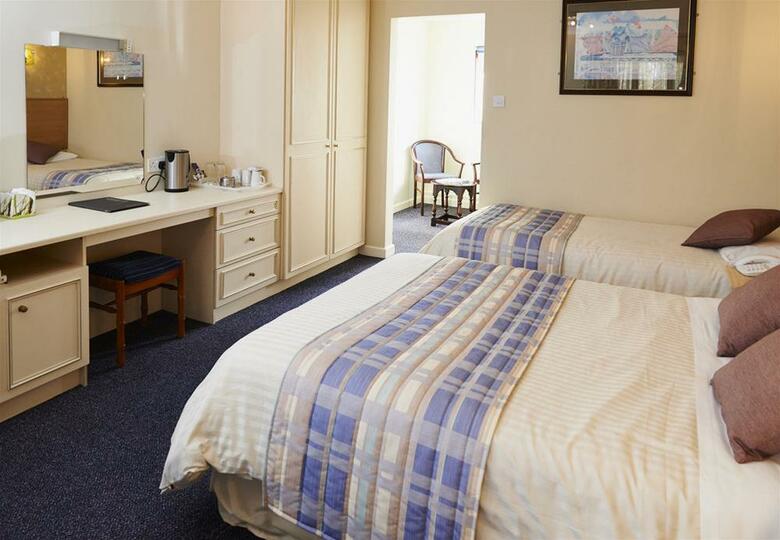 Hostal Marsham Arms Coaching Inn