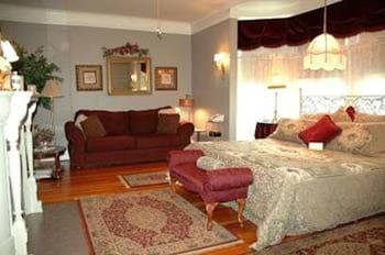 Oliver Inn Bed And Breakfast