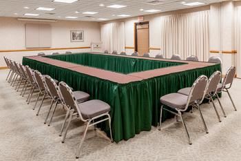 Hotel Wingate By Wyndham - Atlanta At Six Flags