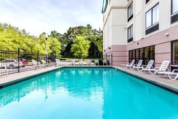 Hotel Wingate By Wyndham - Atlanta At Six Flags