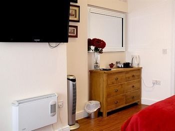 Hostal Sawyers B&B