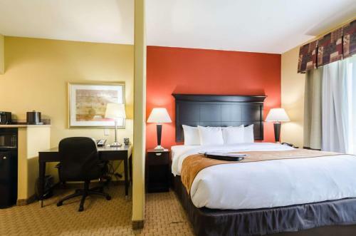 Hotel Comfort Suites Salina