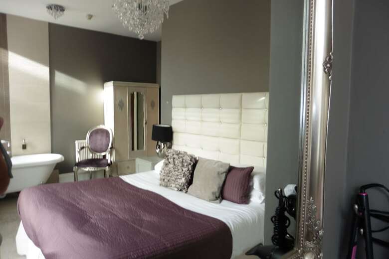 Bed & Breakfast Brighton Inn Boutique Guest Accommodation