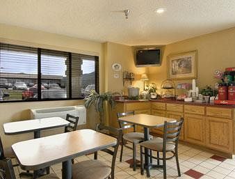Motel Super 8 - Richlands/claypool Hill Area