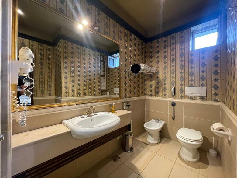 Best Western Topaz Hotel