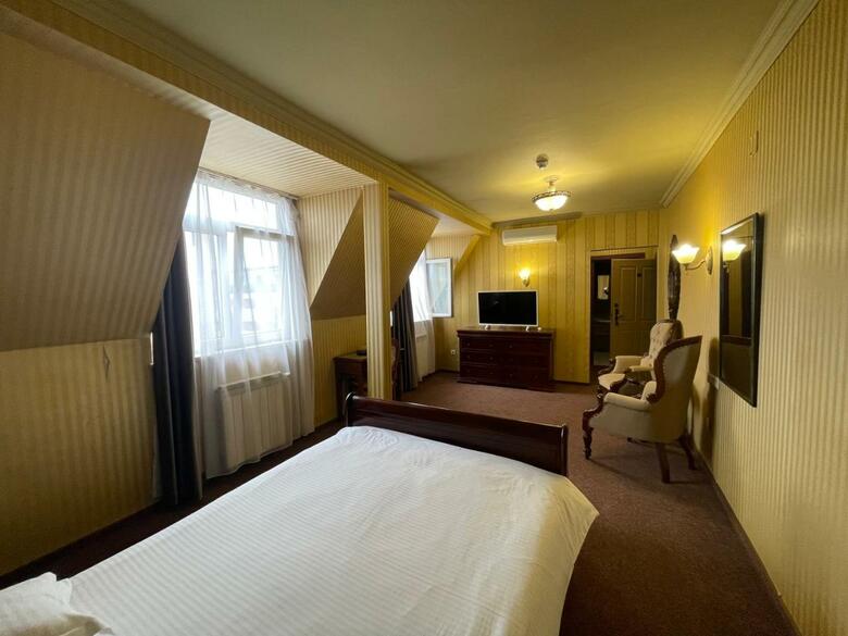 Best Western Topaz Hotel