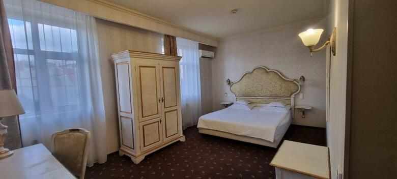 Best Western Topaz Hotel
