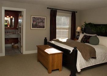 Bed & Breakfast Country Willows Inn