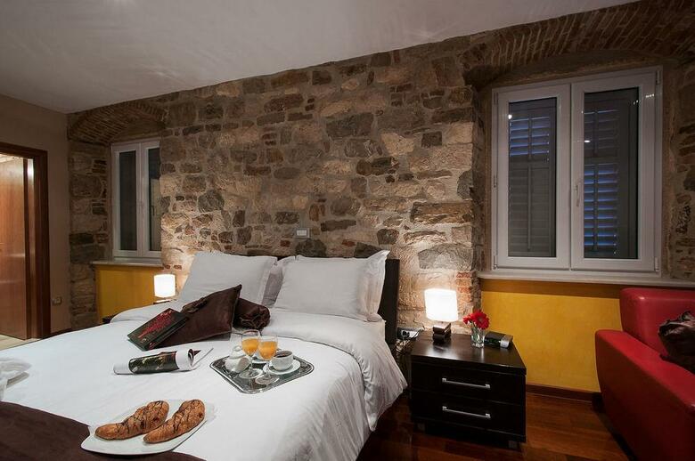 Palace Suites Heritage Hotel