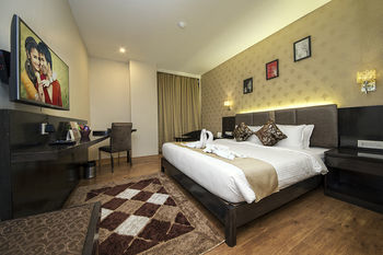 Hotel The Fern Residency Kolkata