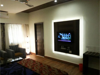 Hotel Rushabh Home