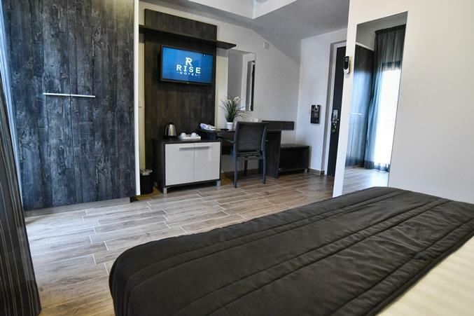 Rise Street Art Hotel Larnaca