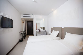Verse Hotel Cirebon