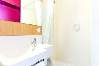 Hotel B&B H�tel Toulouse Basso Cambo