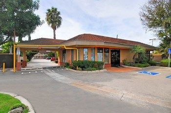 Motel Super 8 Costa Mesa / Newport Beach Area