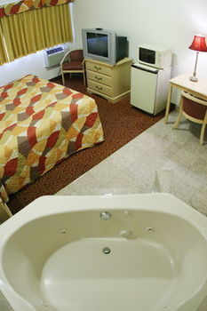 Hotel Glen Capri Inn & Suites - Colorado