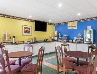 Hotel Days Inn And Suites, Jesup Ga