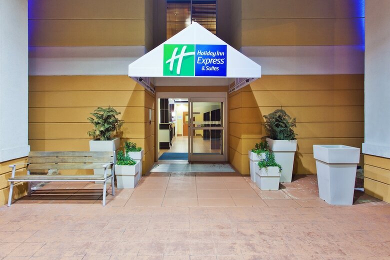 Hotel Holiday Inn Express N.myrtle Beach- Little River