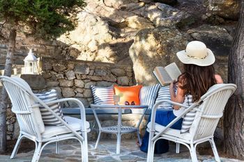 Aparthotel Bay Bees Sea View Suites & Homes