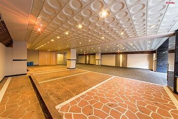 Ez Hotel