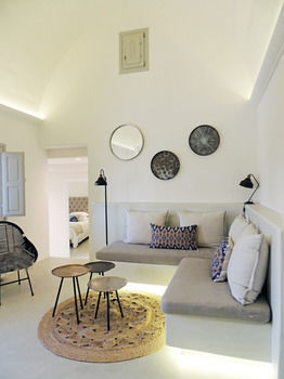 Hotel Santo Maris Oia, Luxury Suites & Spa