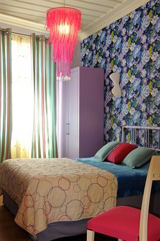 Chroma Design Hotel & Suites