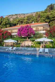 Aparthotel Douka Seafront Residences