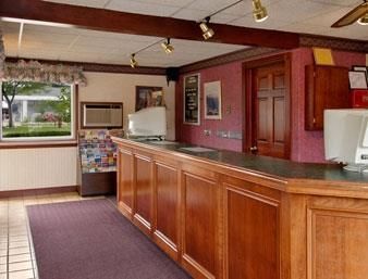 Hotel Super 8 Mackinaw City/beachfront Area