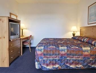 Hotel Days Inn And Suites Bridgeview Lodge