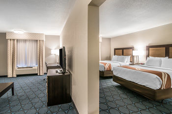 Hotel Quality Inn & Suites