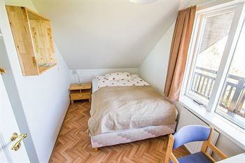 Hotel Bitra Bed & Breakfast