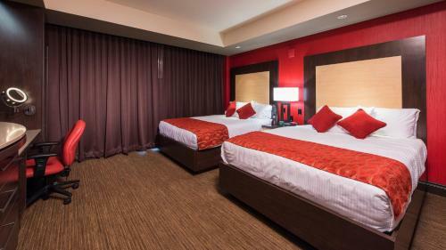Cherokee Casino & Hotel Roland